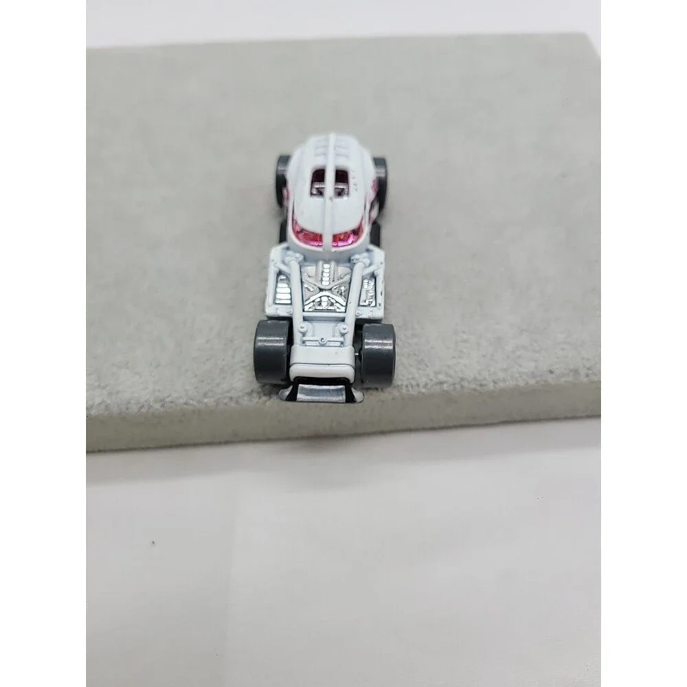 2018 Hot Wheels HW50 Concept Speed Blur White Diecast 1:64 Toy Race Car